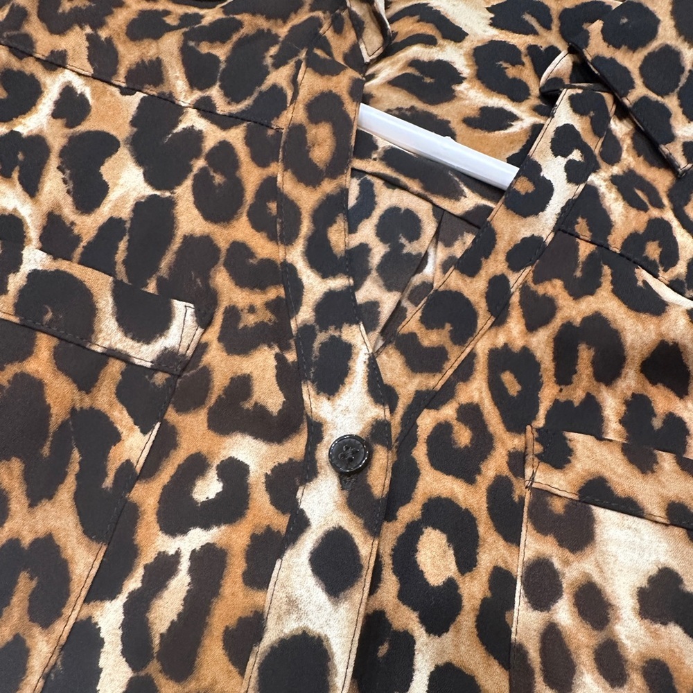 Leopard Print Women's Top - Picture 5 of 5